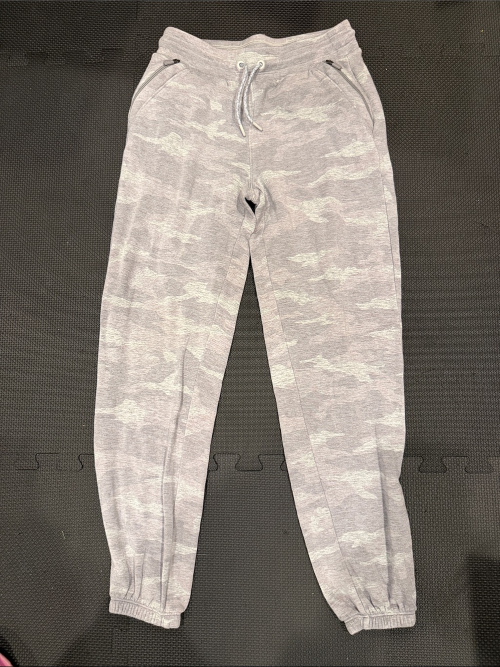Athleta girl Grey Camo Jogger Pants - Soft Pull-On Bottoms